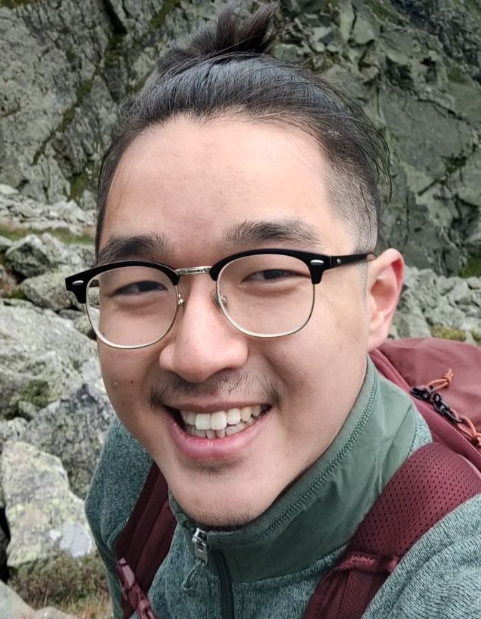 Zhenhao Li